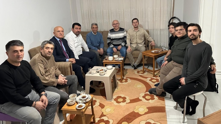 PLATFORM, VEZİRKÖPRÜLÜ ÜNİVERSİTELİLERİ ÖĞRENCİ EVİ'NDE ZİYARET ETTİ.